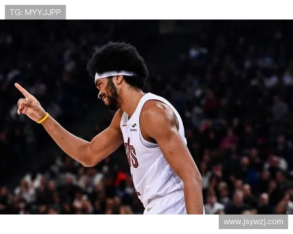 阿伦三分球狂轰10记创纪录太阳主帅赞队友支持令人感动